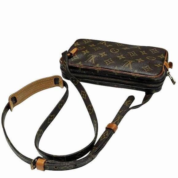 LOUIS VUITTON Brown Monogram Shoulder Bag - Picture 8 of 9